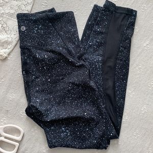 Wunder Under Lululemon galaxy leggings